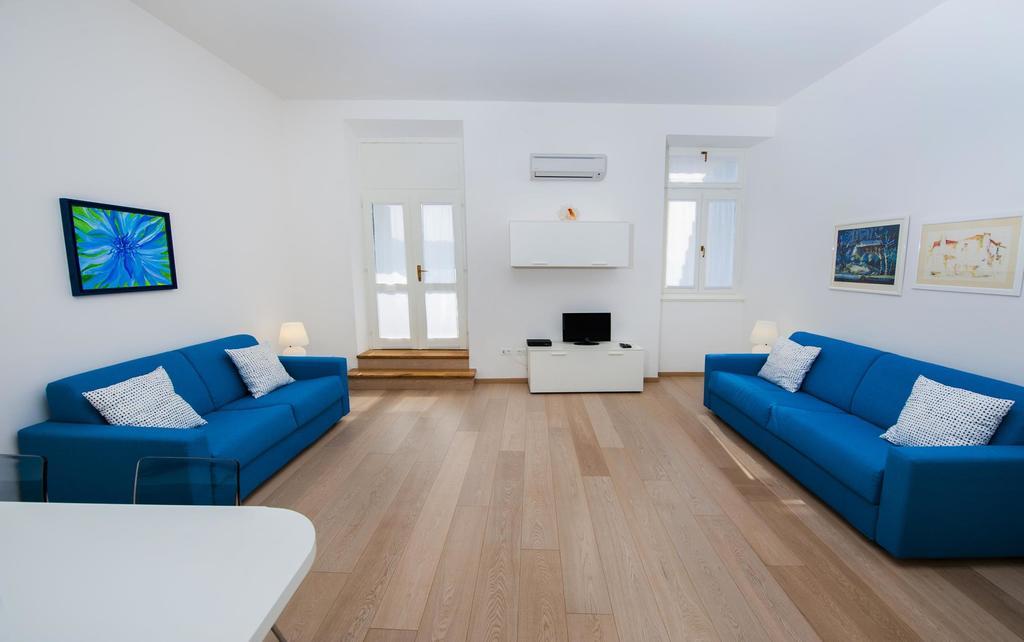 Apartment Al Porto Ровинь Экстерьер фото